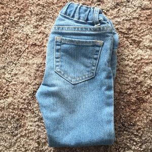 Light wash jeans